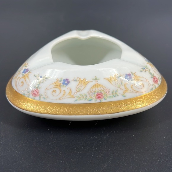 Blumenau Leart Ashtray - Picture 4 of 8